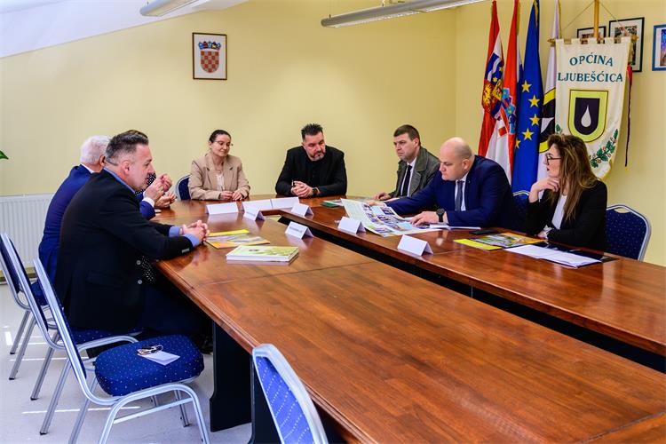 Slika /slike/Vijesti/2022/ljubescicaobilazakfripola (9 of 61).jpg